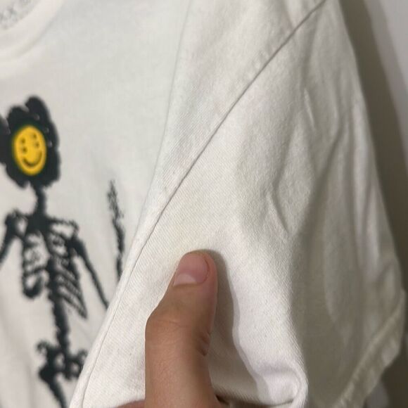 KAWS X Cactus Plant Flea Market Mens White Skeleton Short Sleeve T-Shirt Size XL - Picture 6 of 7
